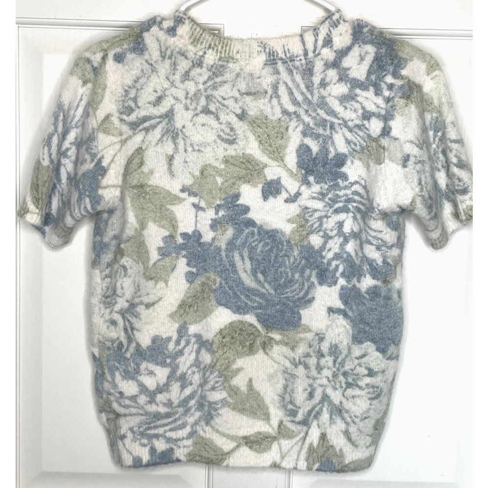 Joie Women's Soft Fuzzy Floral Sweater Sz S Short Sleeve Pastel Feminine Cottage - Picture 5 of 8